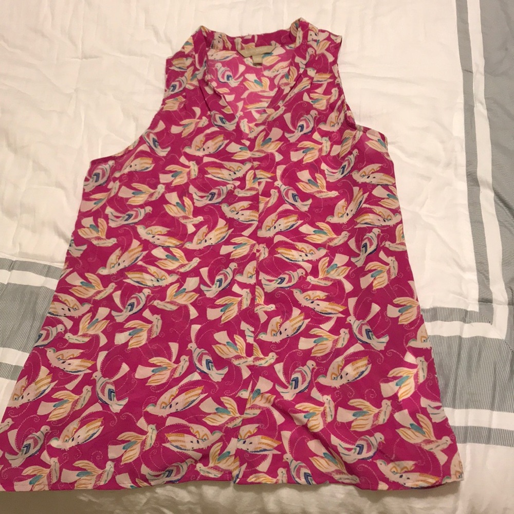 Pink sleeveless top